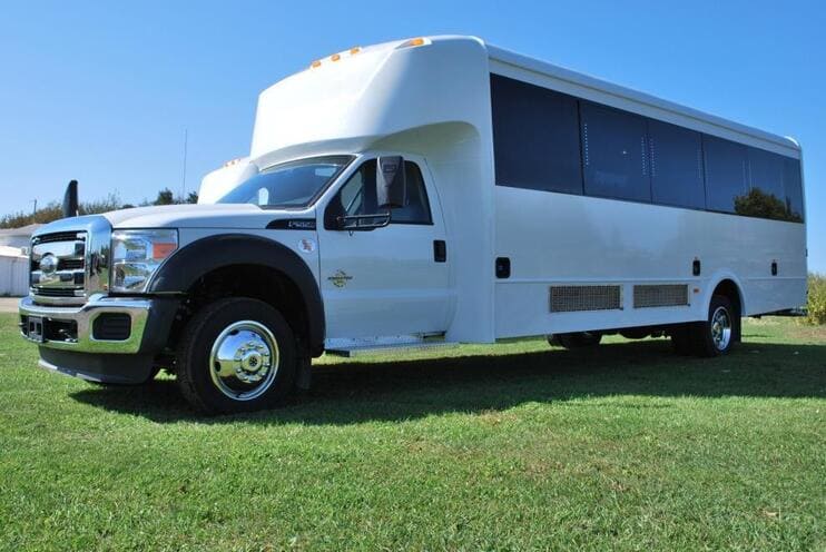 Tulsa 15-35 Passenger Minibuses